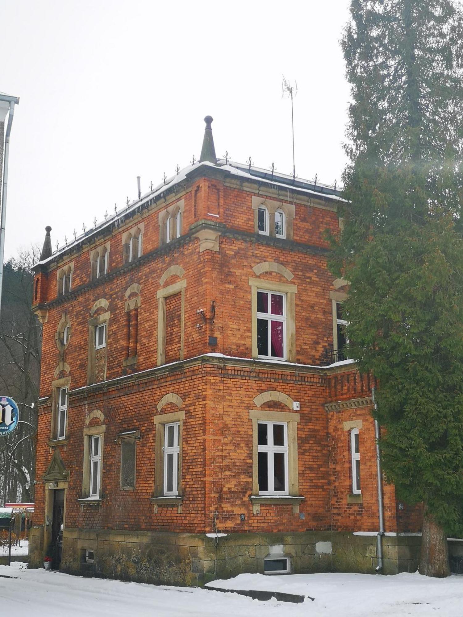 Kot Pocztowy Leilighet Długopole-Zdrój Eksteriør bilde